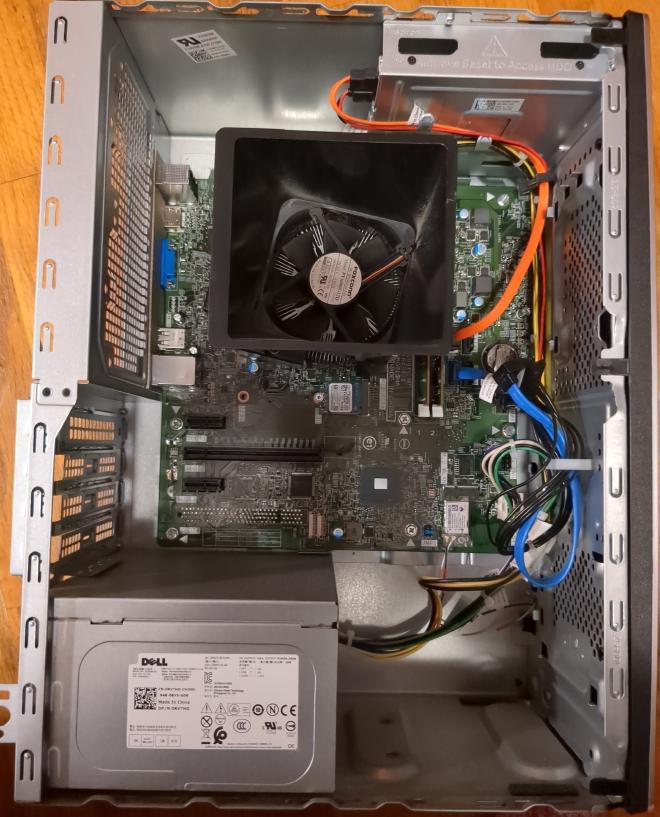 Dell desktop computer